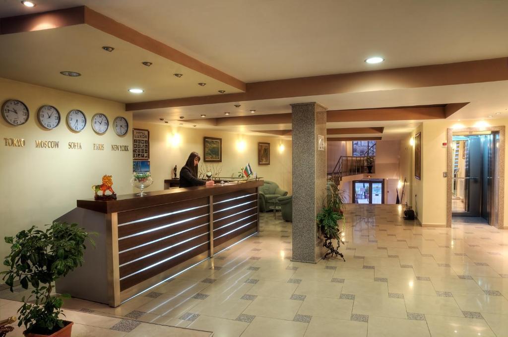 Luxor Hotel Smolyan Buitenkant foto