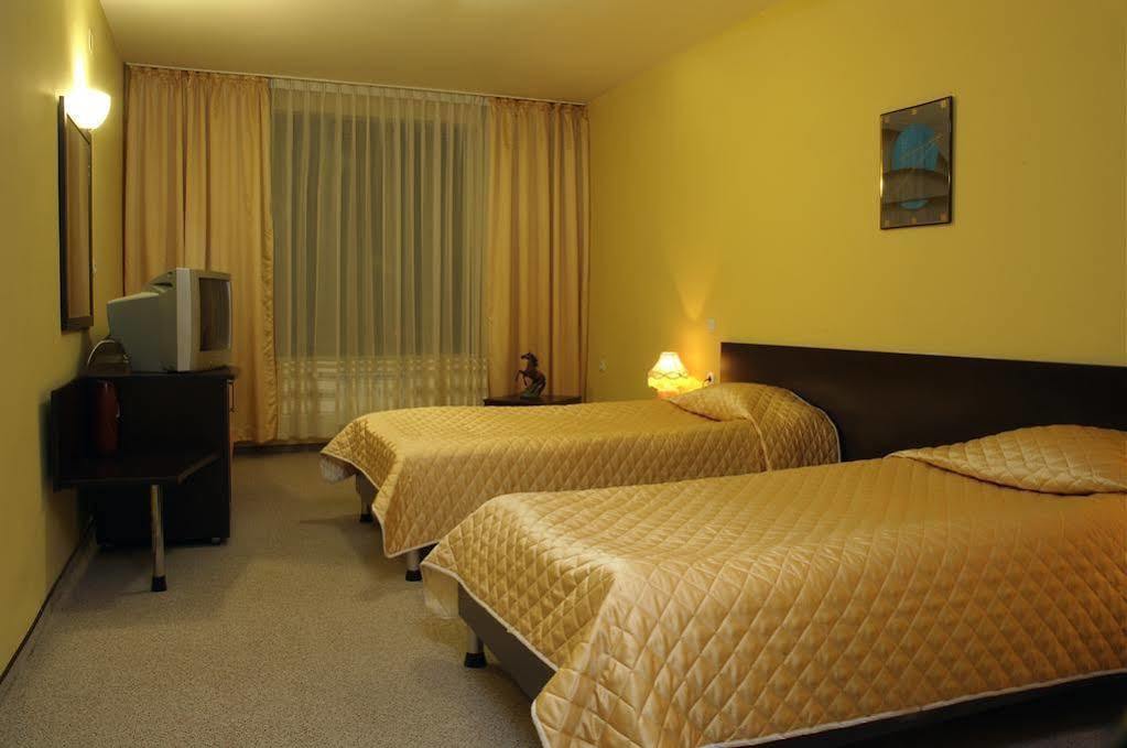 Luxor Hotel Smolyan Buitenkant foto